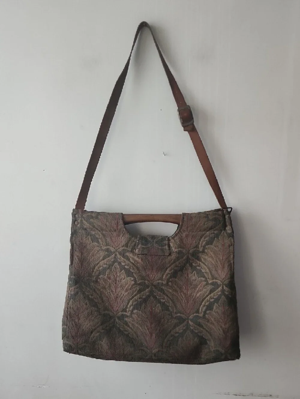 Tapestry Pattern Messenger Bag with Green Interior - Picture 9 of 15
